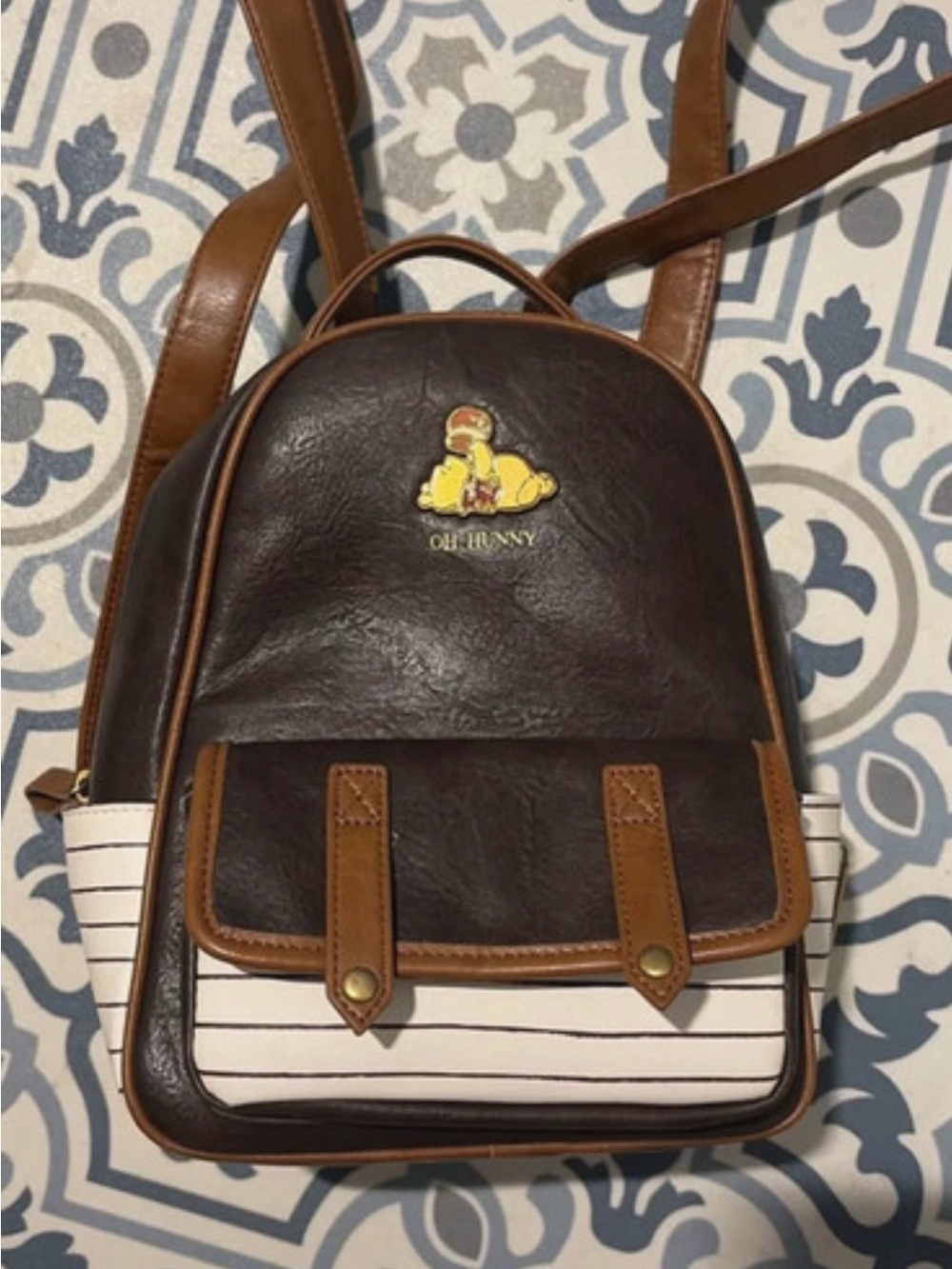 Loungefly Brown, Tan & White Winnie the Pooh Mini Backpack